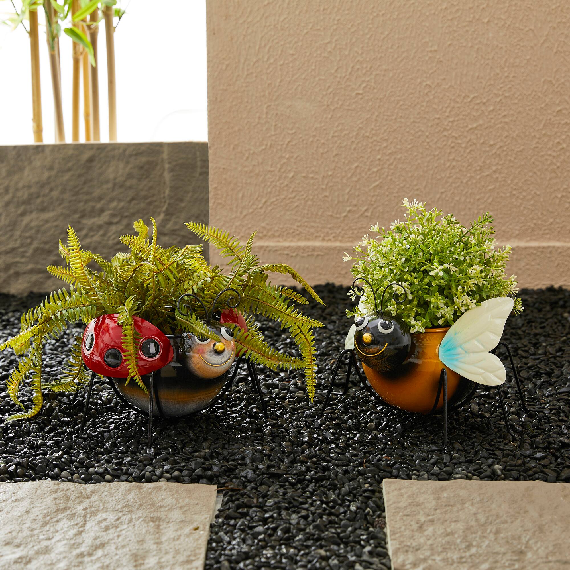 Glitzhome® 10" Bee & Ladybug Metal Statue Planter Set